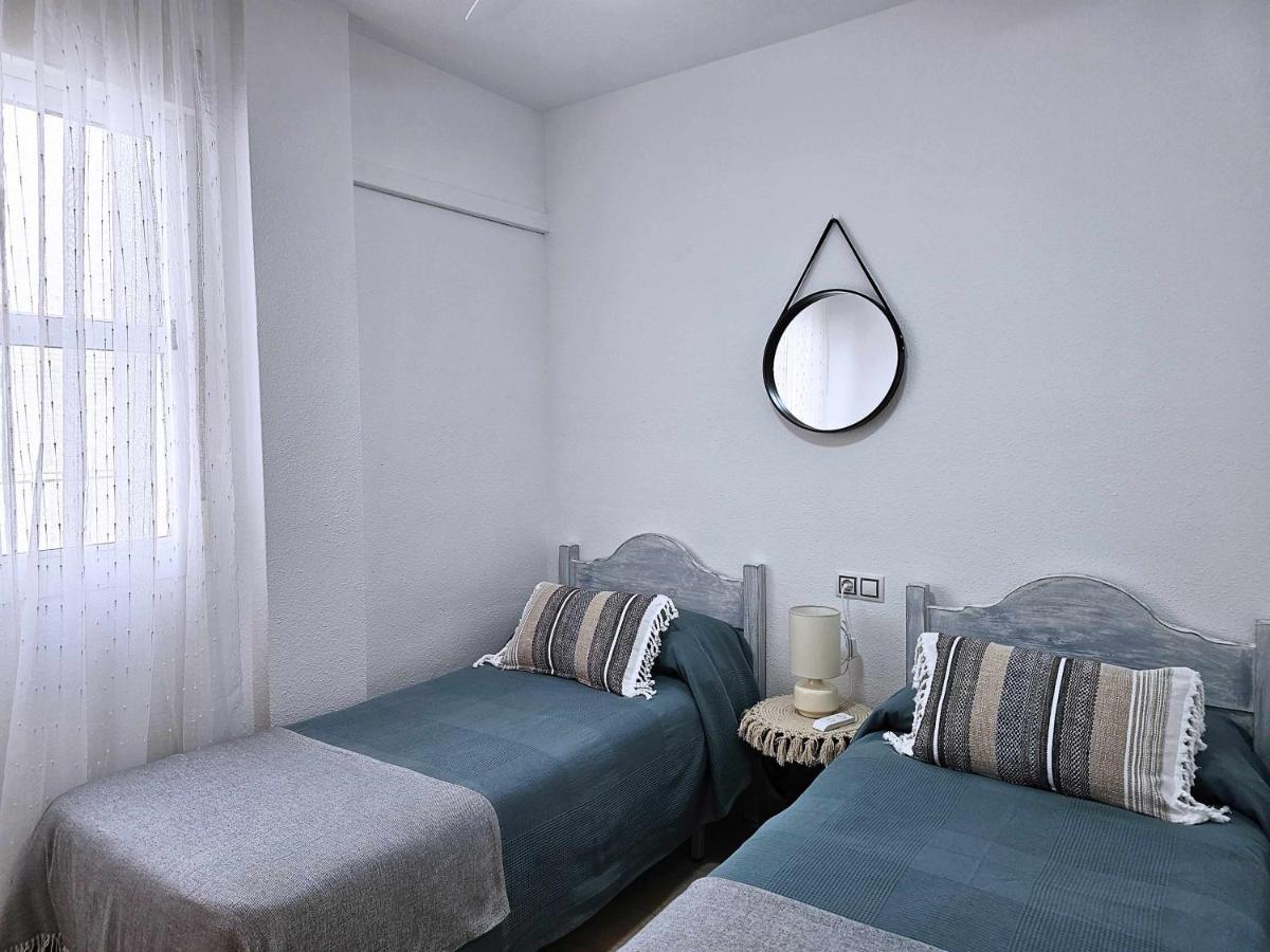 La Pereta Immaculate Quiet House Free Parking Apartment Malaga Exterior photo